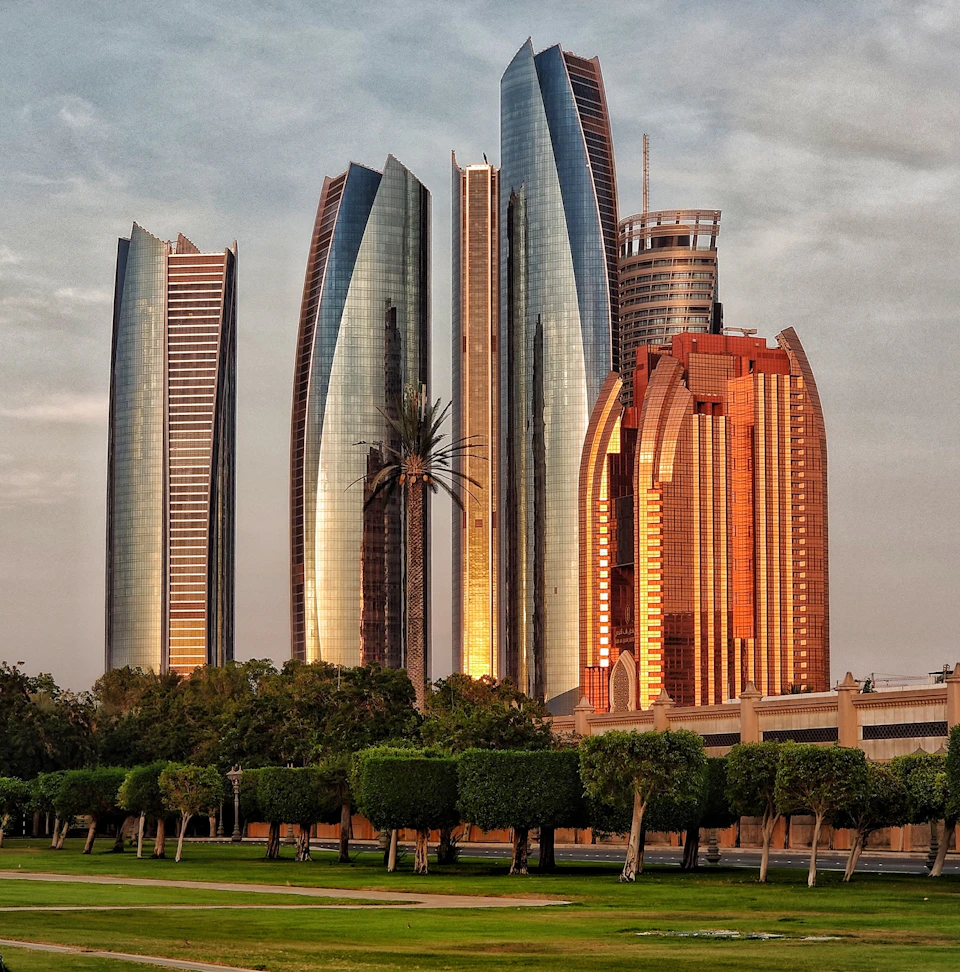 Abu Dhabi Day Trips from Dubai