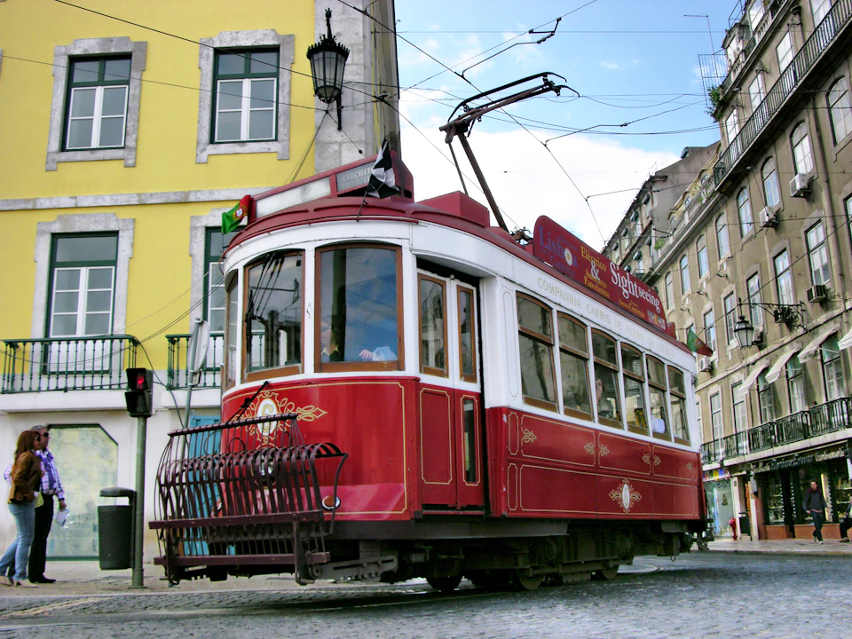 Lisbon Hop-on Hop-off Tours